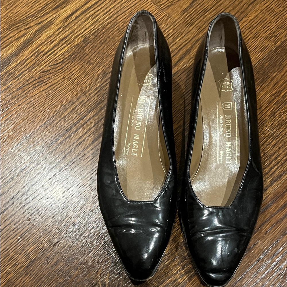 Bruno Magli Women's Black Patent Leather Vintage Heels